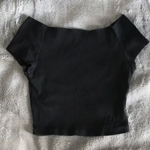 Brandy Melville Off shoulder crop top